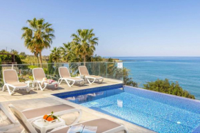 Pomos Seashore villa